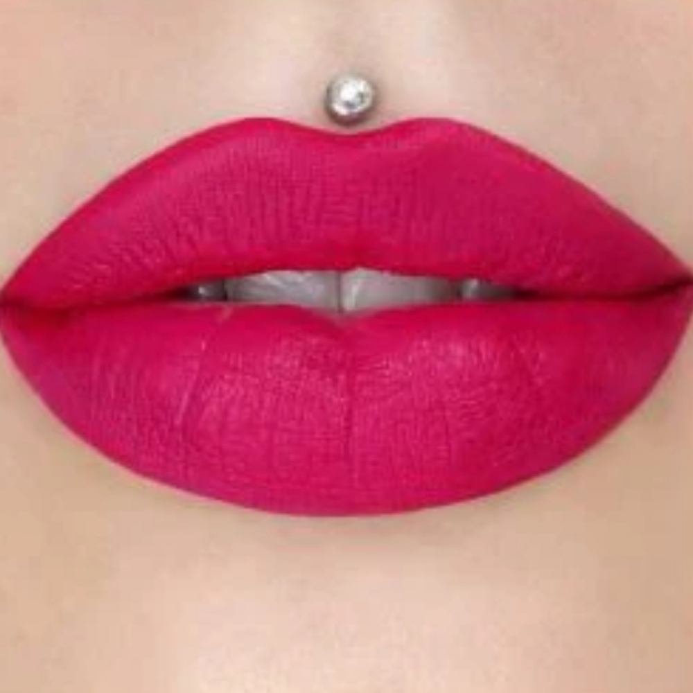 Jeffree Star Velour Liquid Lipstick in WTF